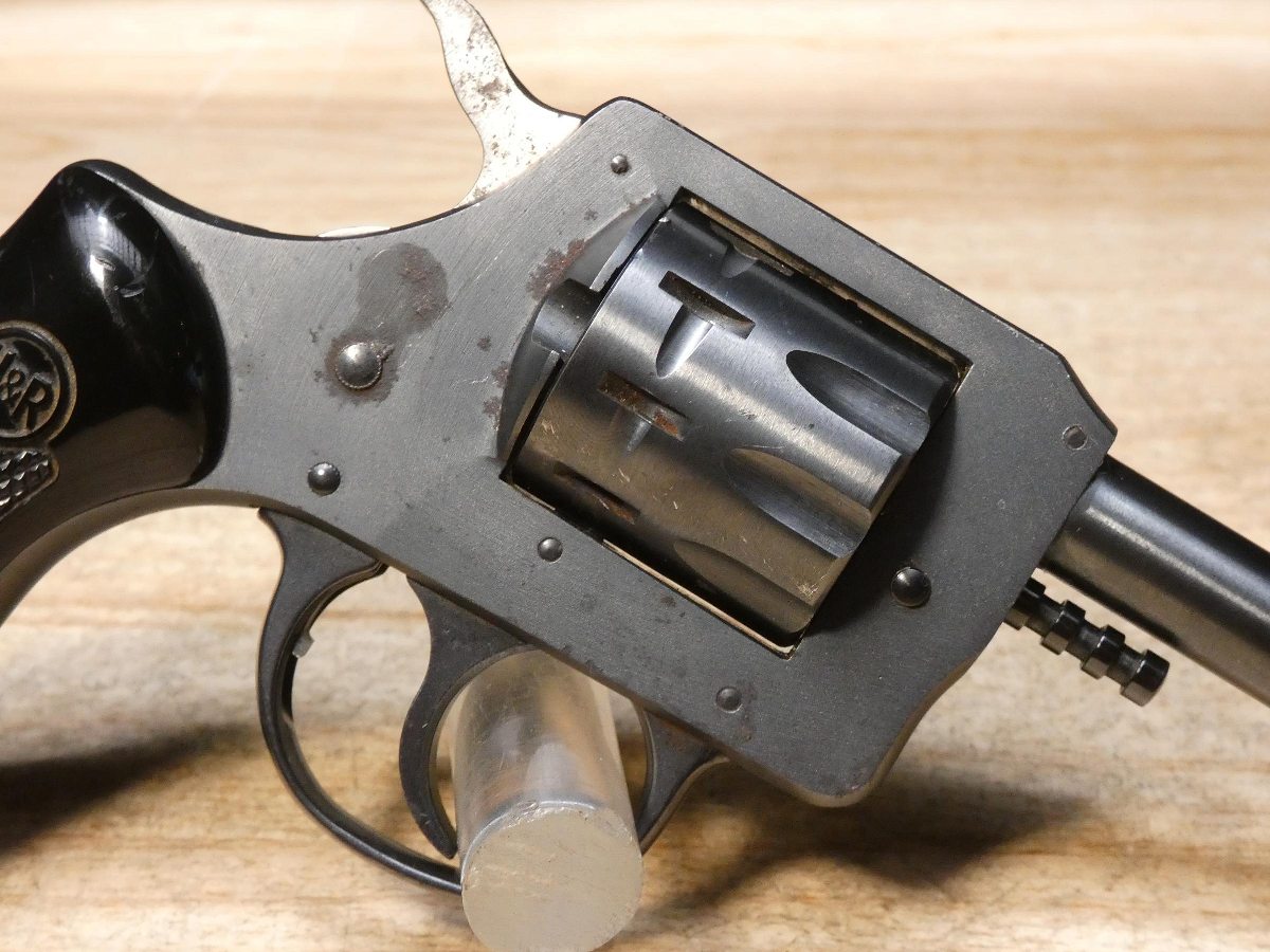 H&R Model 922 Camper – .22 Cal | D4 Guns