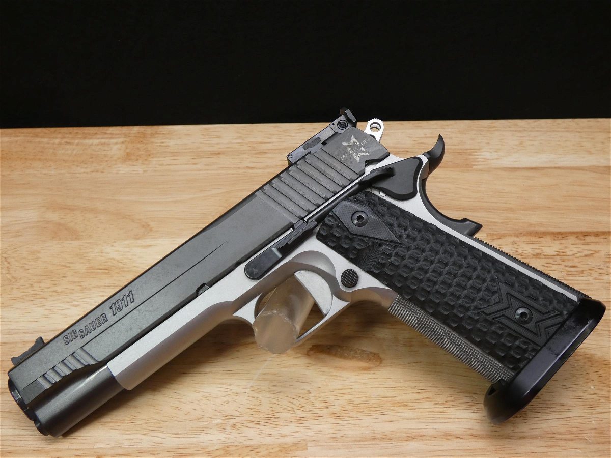 Sig Sauer 1911 – .45 ACP | D4 Guns