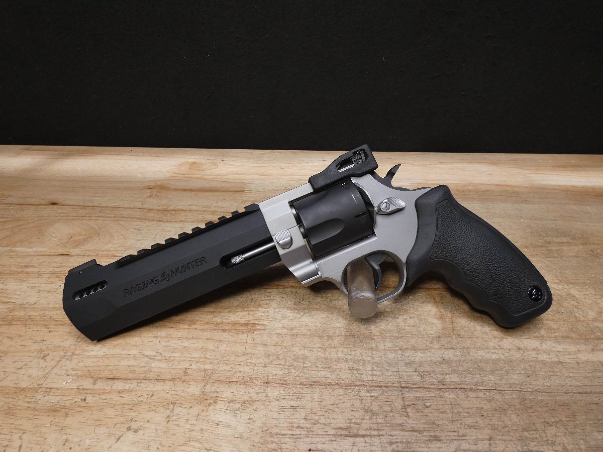 Taurus Raging Hunter – .454 Casull | D4 Guns