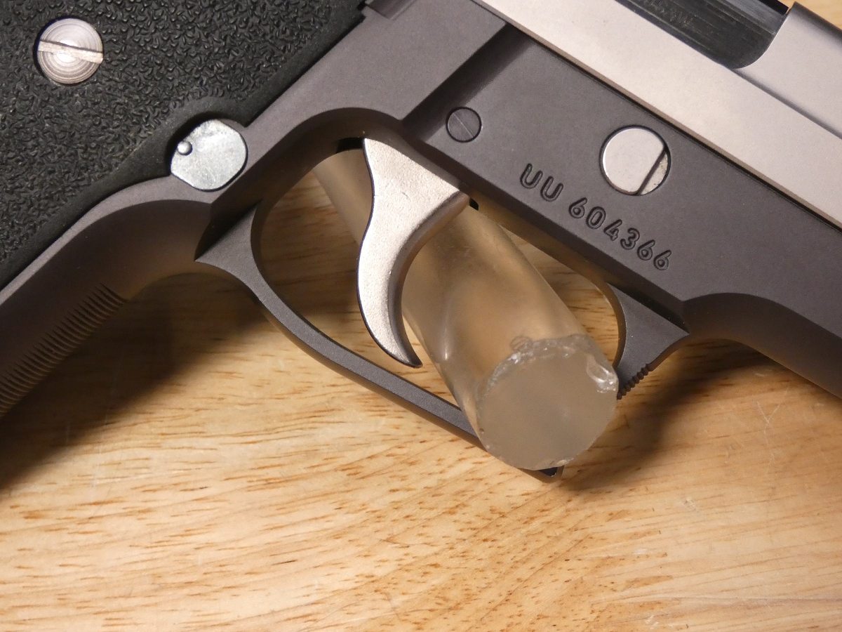 トイガン SIG SAUER P226 SIG SAUER P226 Combat For Sale - Price and Used Value - Blue