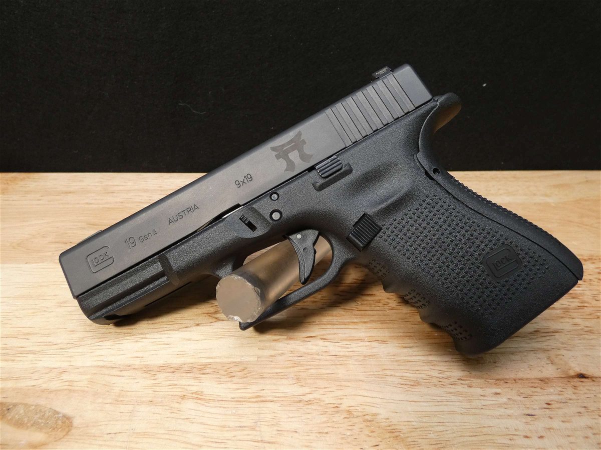 Glock 19 Gen 4 – 9mm | D4 Guns