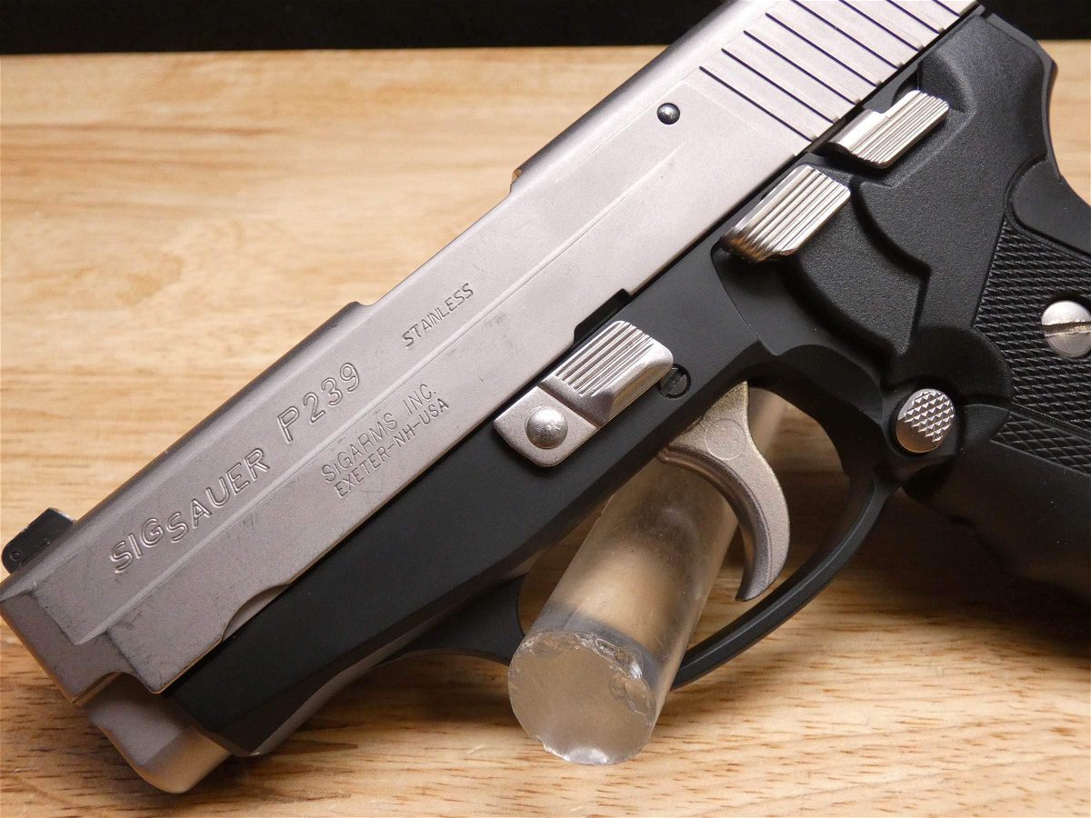 Sig Sauer P239 – .40 S&W & .357 SIG | D4 Guns