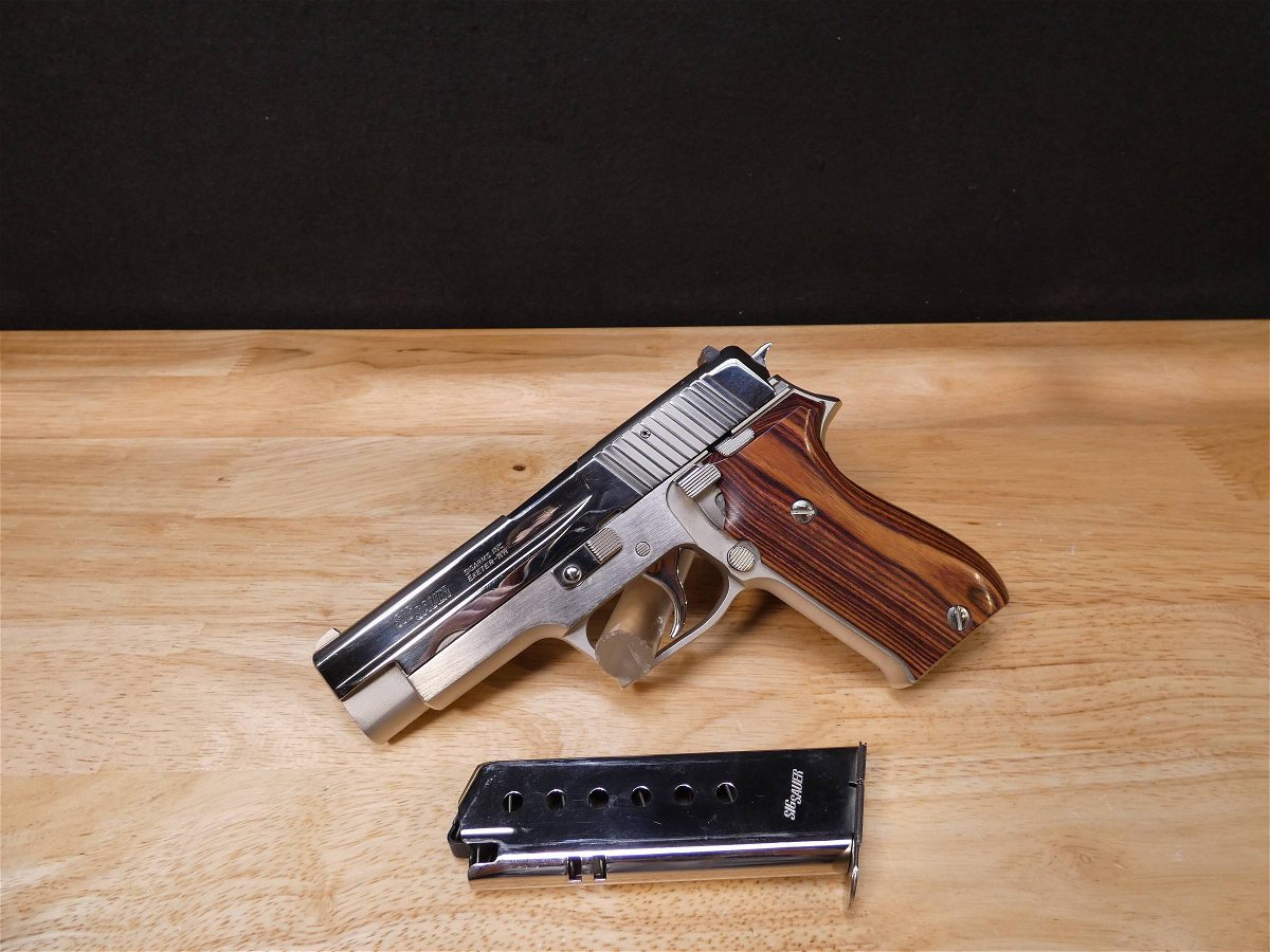 West German Sig Sauer P220 Nickel – .45 ACP | D4 Guns