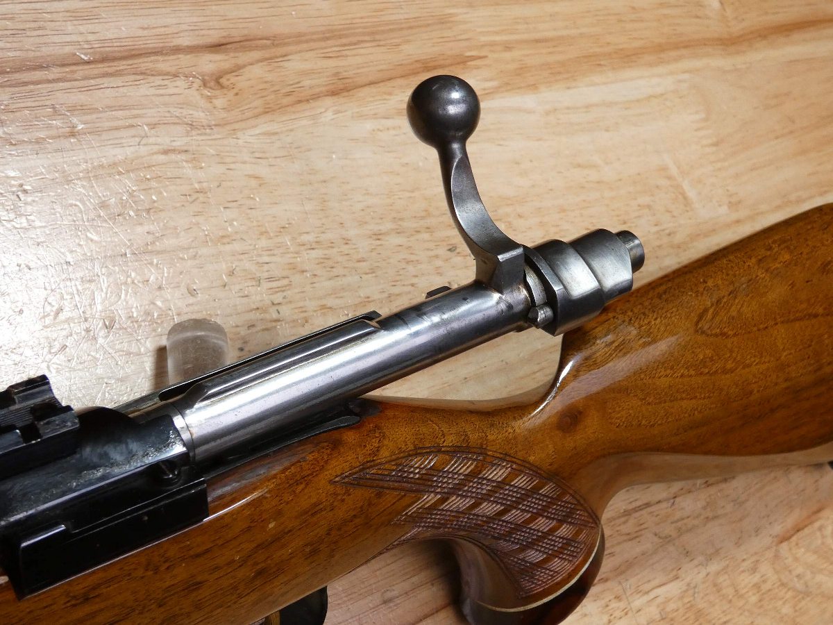 Parker Hale Model 1200 Deluxe – .22-250 | D4 Guns