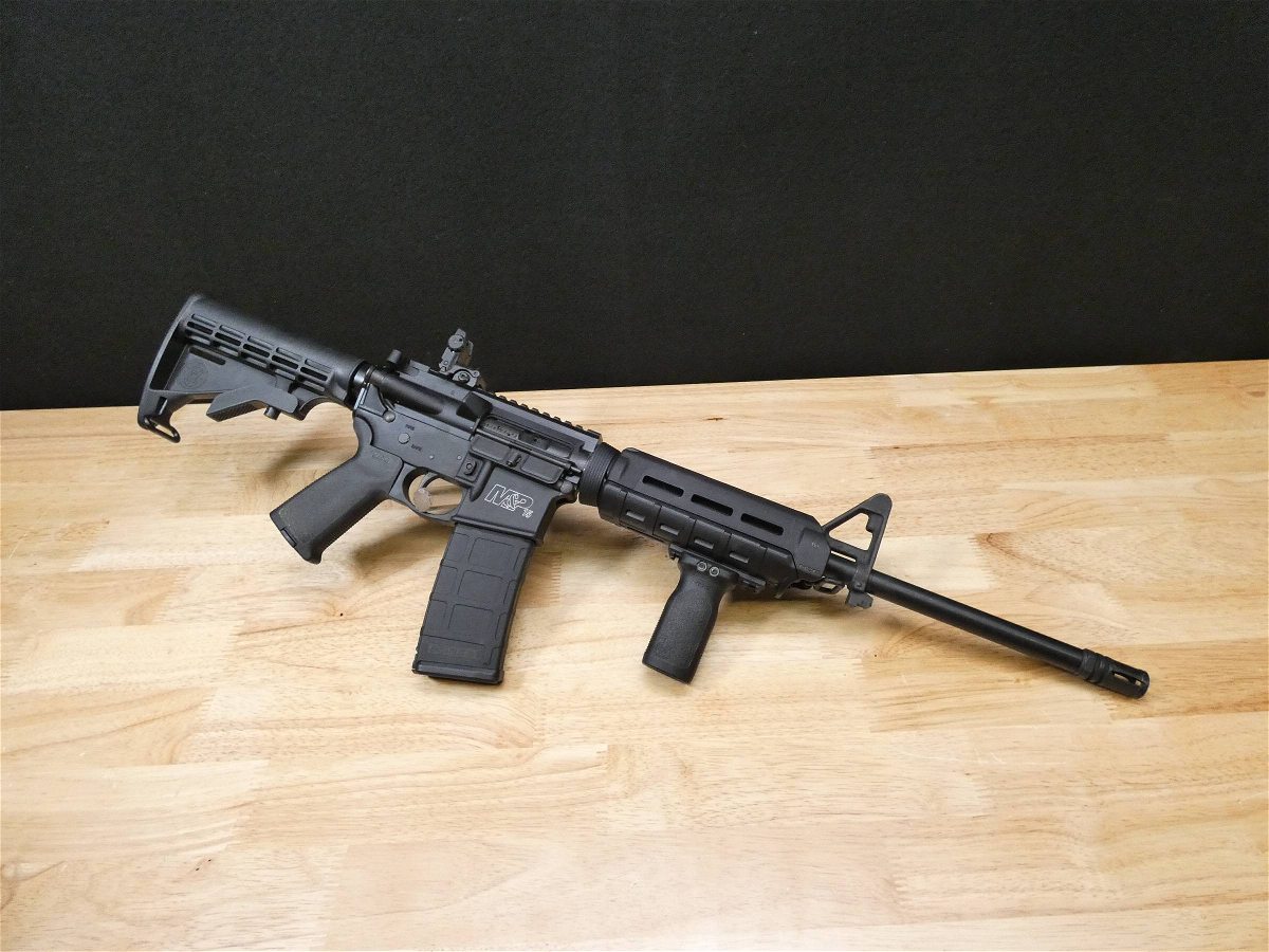 Smith & Wesson M&P-15 – 5.56 NATO | D4 Guns