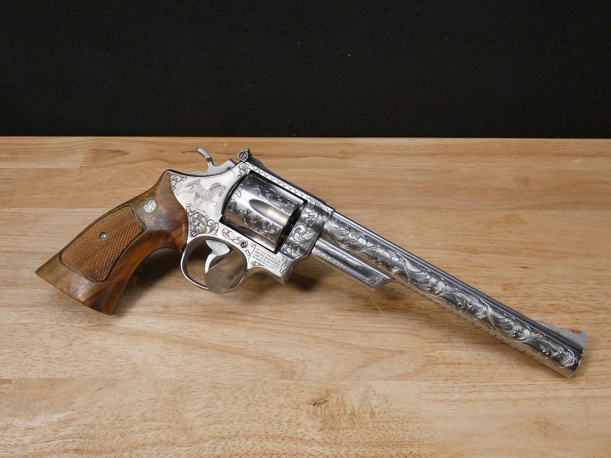 Smith & Wesson 629-1 Tennessee Walking Horse Engraved- .44