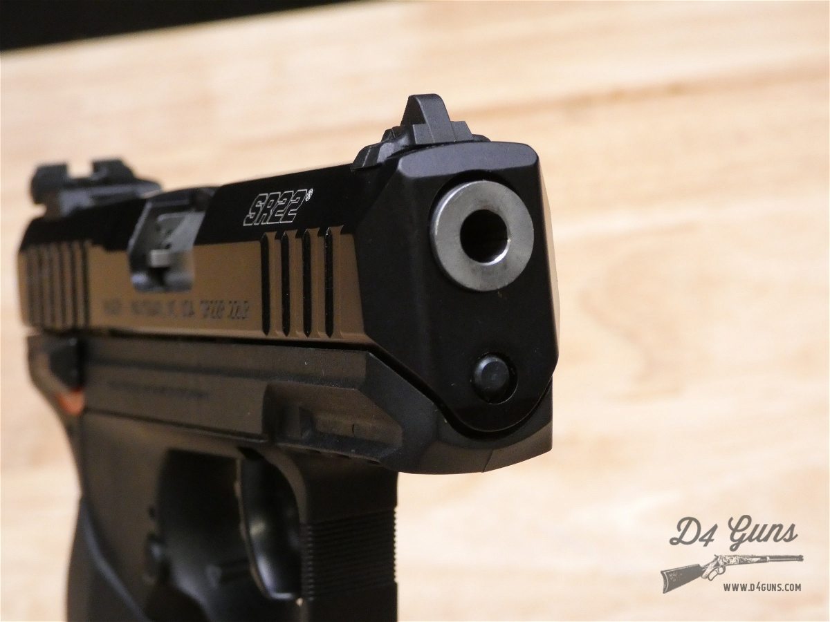 Ruger SR22 .22 LR Mfg. 2015 SR22 OG Box/Case Plinker Pistol