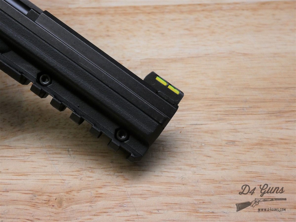 Kel Tec PMR 30 22 WMR W 2 Mags Red Dot Case Kel Tec 22 Kel tec pmr 30 22 wmr w 2 mags red dot case kel tec 22