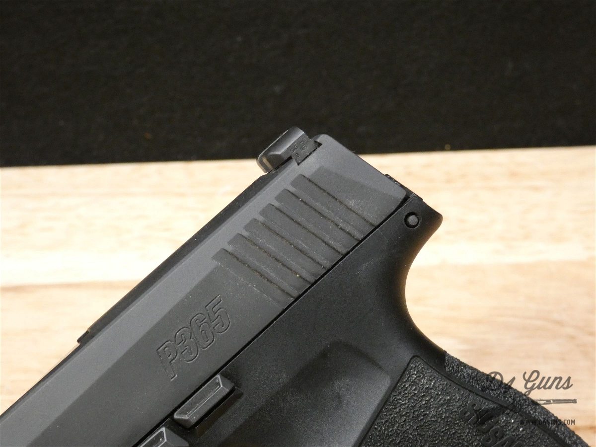 Sig Sauer P365 Nitron 9mm +P Rated CCW Sig w/ OG Case & 2