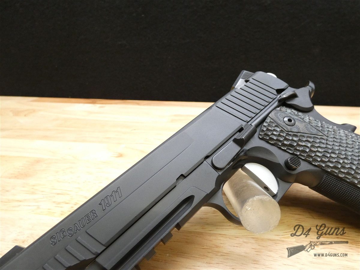 Sig Sauer - 1911R Extreme - 45 ACP - W/ G10 -OG CASE -2 MAGS! - Semi ...