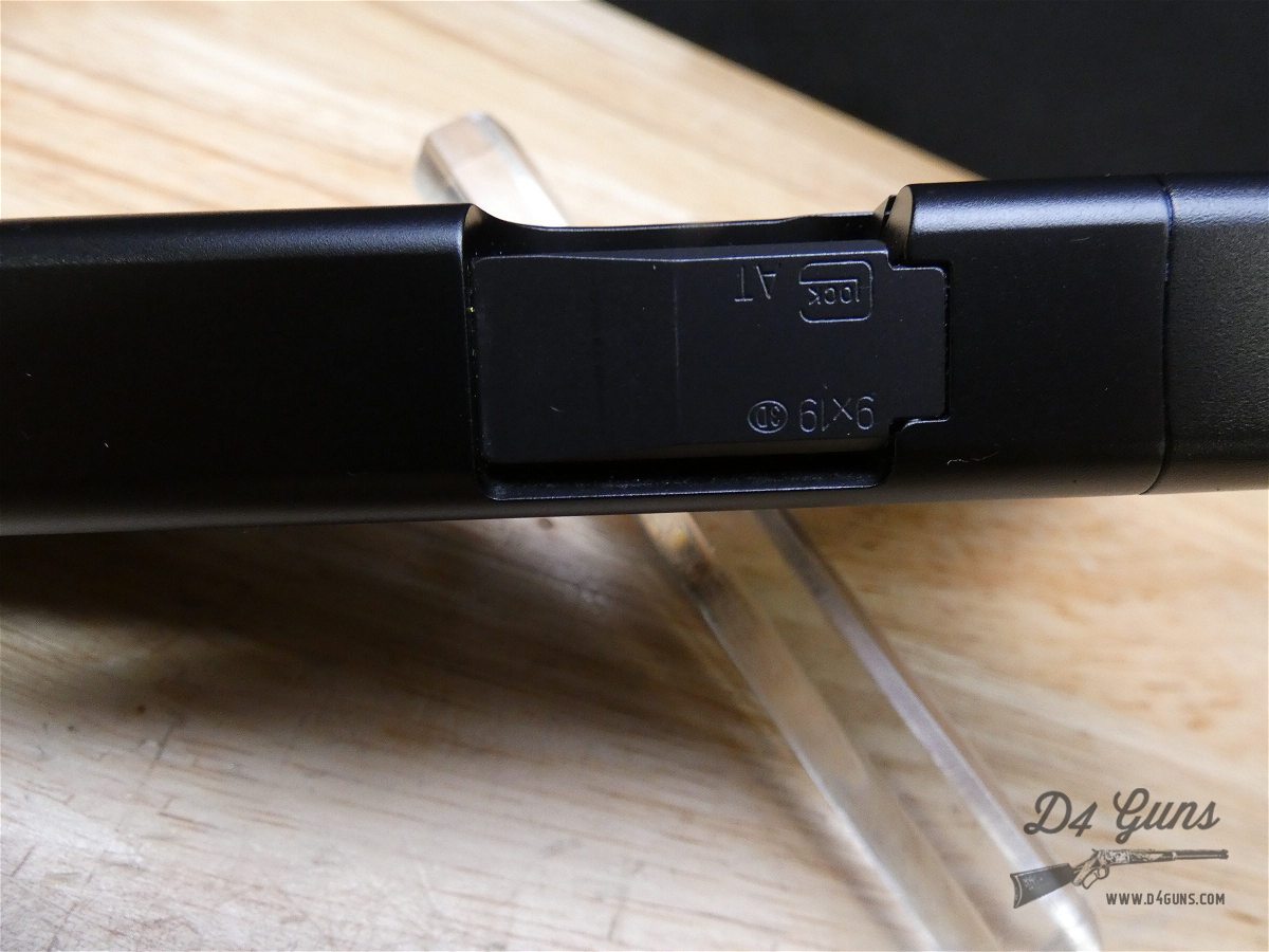 Glock 48 MOS 9mm G48 CCW Pistol Optics Ready w/ Original Case