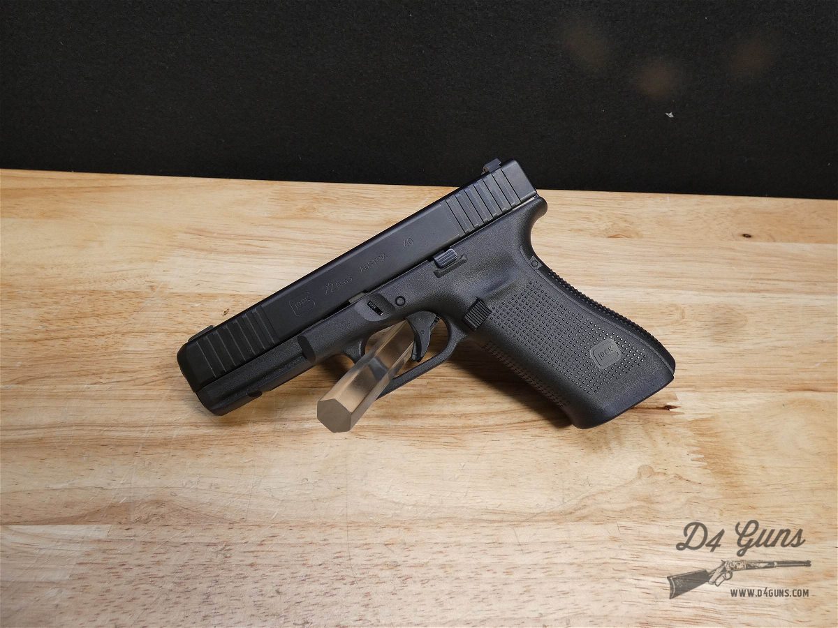 Glock 22 Gen 5 40 Sandw W Og Case More Xlnt Condition Semi