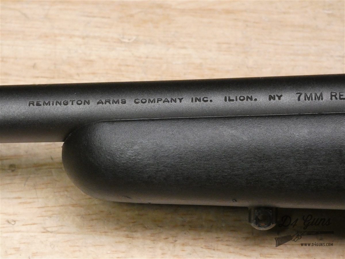 Remington 700 ADL Synthetic 7mm Rem Mag Bolt Action Hunter Scope