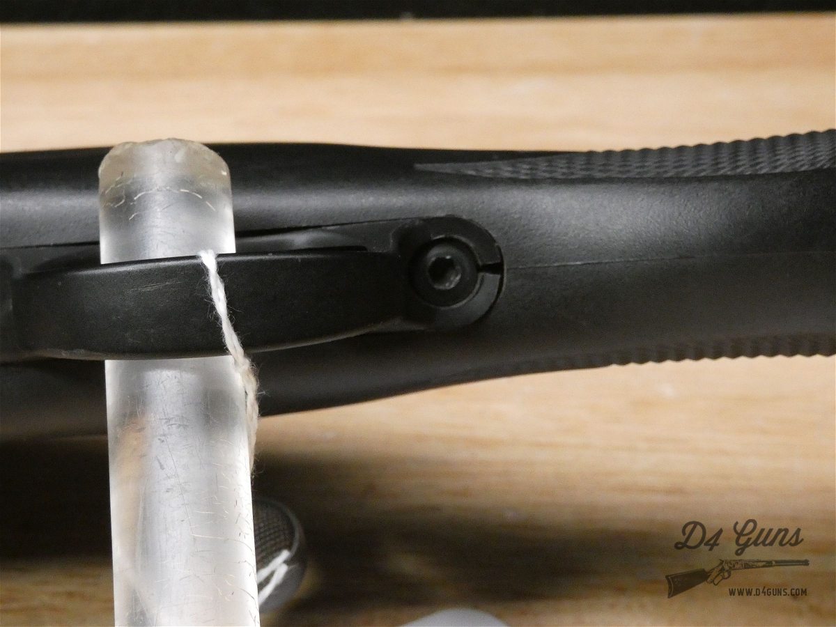 Remington 700 ADL Synthetic 7mm Rem Mag Bolt Action Hunter Scope