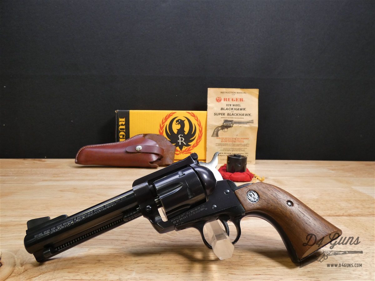Ruger New Model Blackhawk .357 & 9mm MFD. 1984 Holster Black