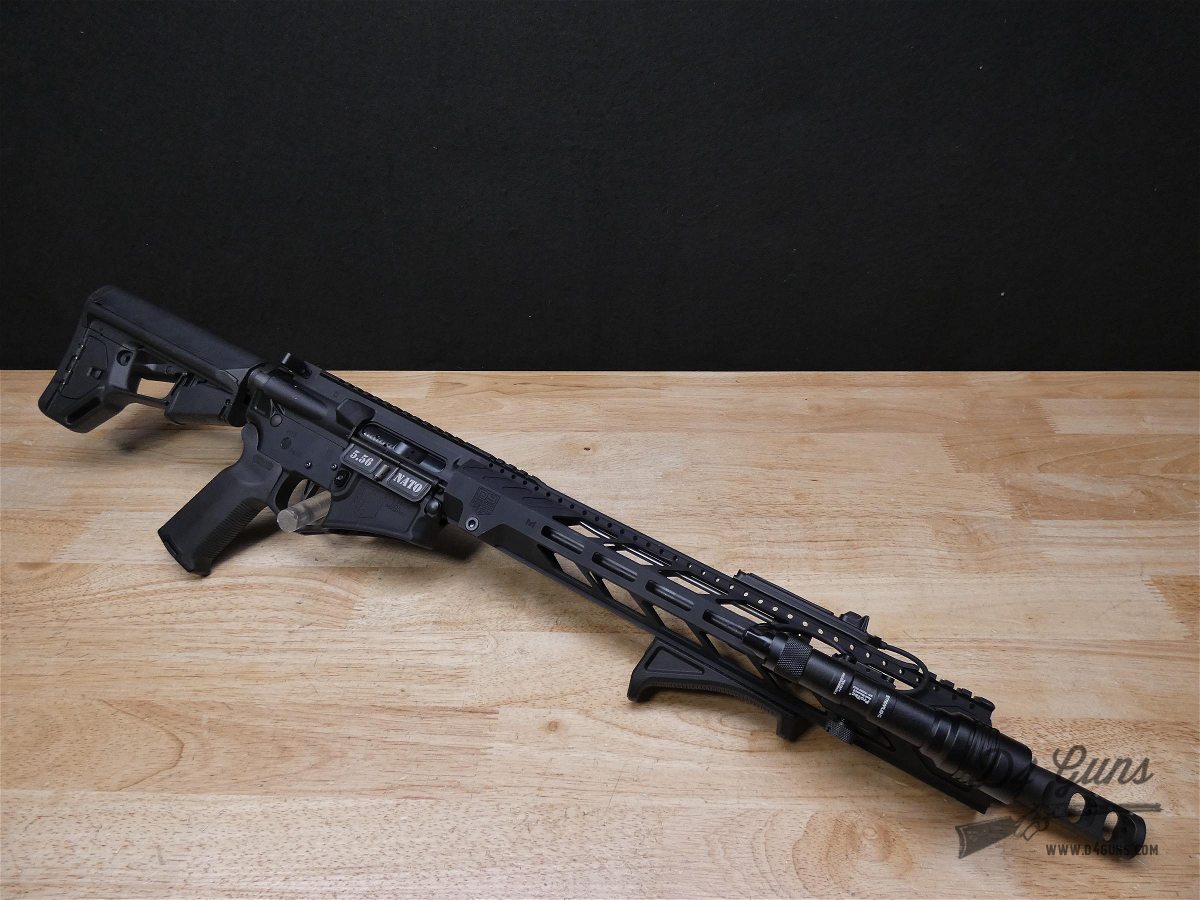 Diamondback db 15 5 56 nato ar 15 mlok streamlight magpul