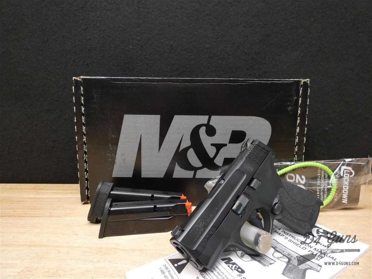 Smith & Wesson M&P9 Shield Plus - 9mm - S&W M&P 9 - CCW - OG Box & 2 Mags-img-30