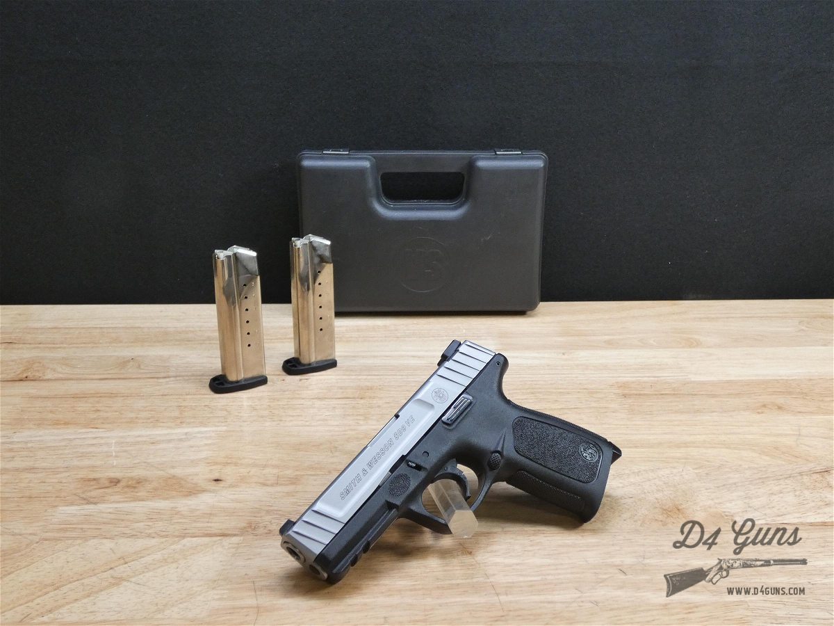 Smith & Wesson SD9VE - 9mm - w/ 2 Mags - S&W SD9 VE - LOOK!-img-1