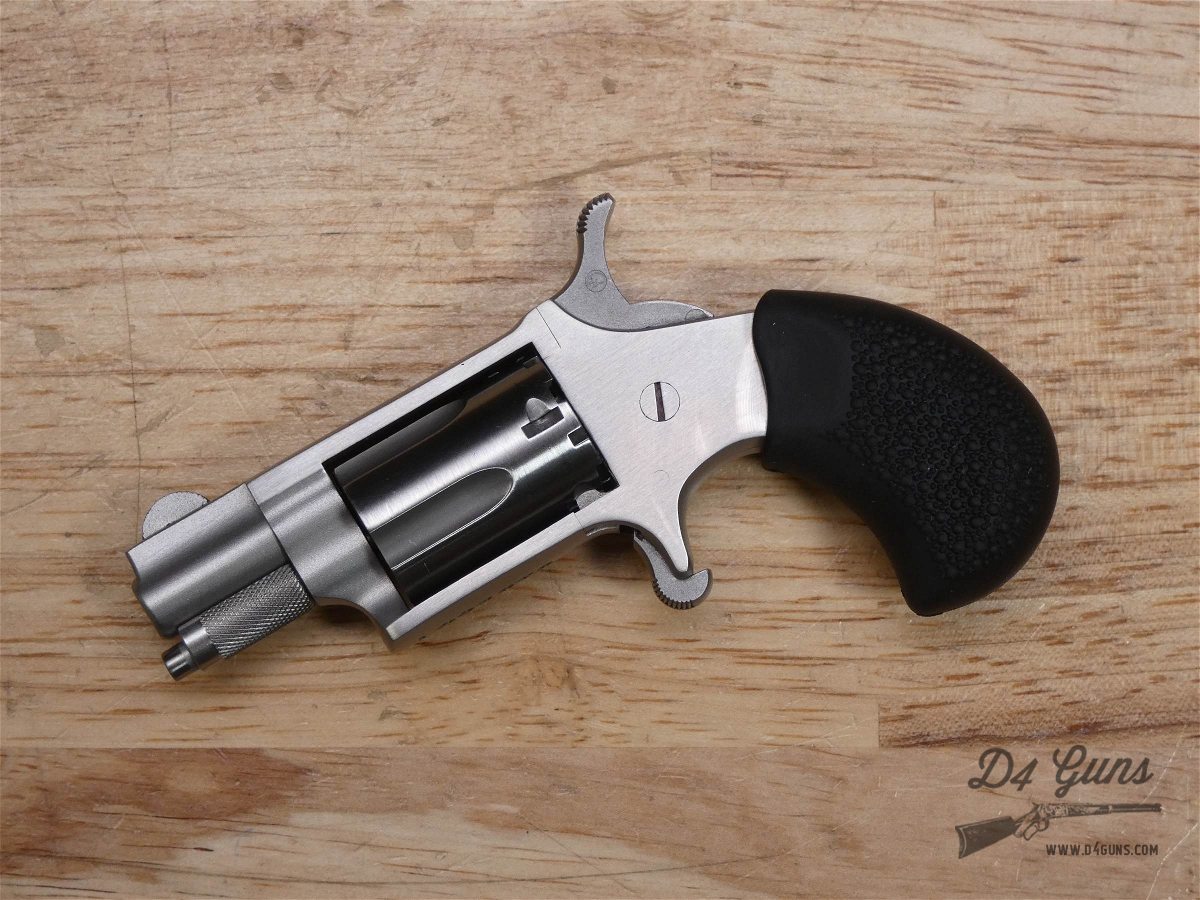 North American Arms Mini Revolver- .22 LR - NAA - Mouse Gun- w/ Holster-img-2