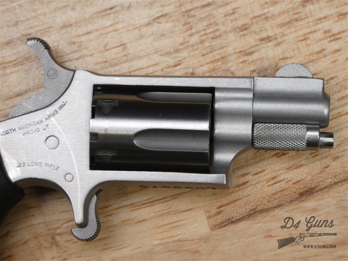 North American Arms Mini Revolver- .22 LR - NAA - Mouse Gun- w/ Holster-img-8