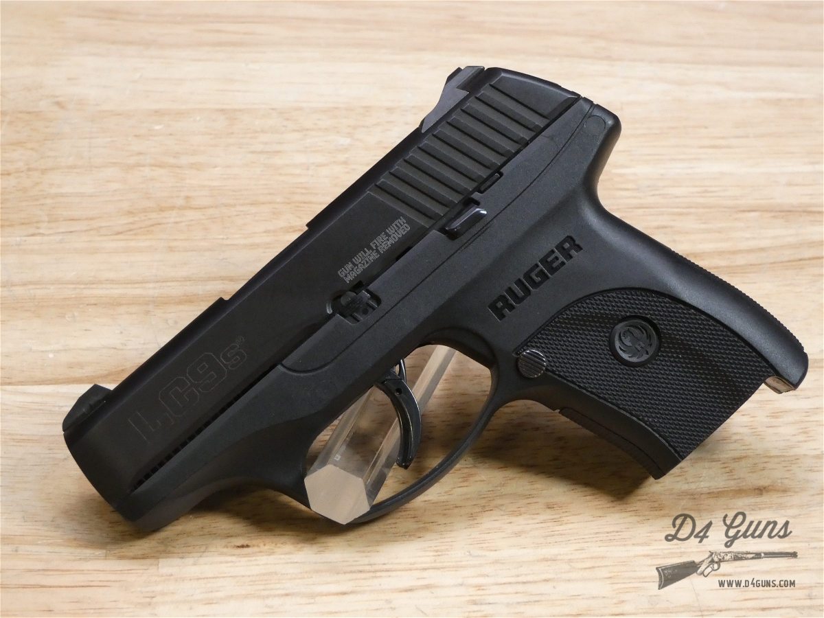 Ruger LC9s - 9mm - w/ 2 Mags & Case - Conceal Carry - Mfg 2016-img-2