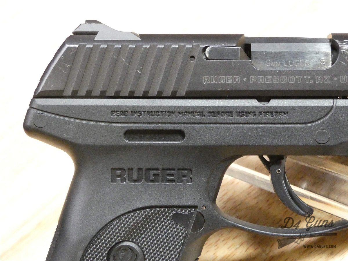 Ruger LC9s - 9mm - w/ 2 Mags & Case - Conceal Carry - Mfg 2016-img-9