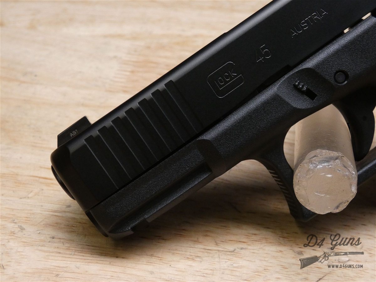  Glock 45 - 9mm - w/ 3 Mags & OG Case - G45 Gen 5 - Night Sights - Austria-img-3