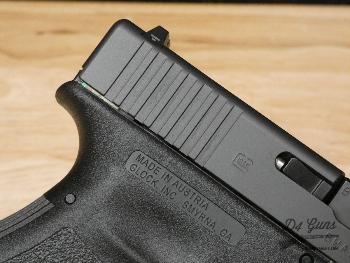 Glock 19 Gen 3 - 9mm - Austrian Made - G19 - w/ OG Case & 2 Mags! - CA Comp-img-11