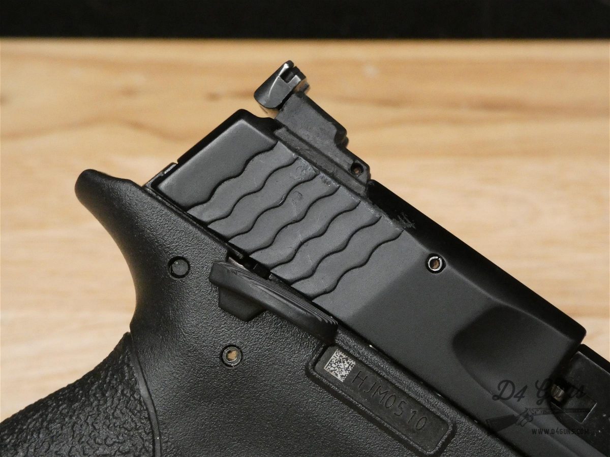 Smith & Wesson M&P22 Compact - .22 LR - S&W M&P 22 - w/ Box + More-img-11