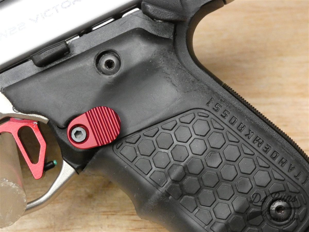 Smith & Wesson SW22 Victory - .22 LR - S&W - 4 Mags & Tandemkross Upgrades-img-5