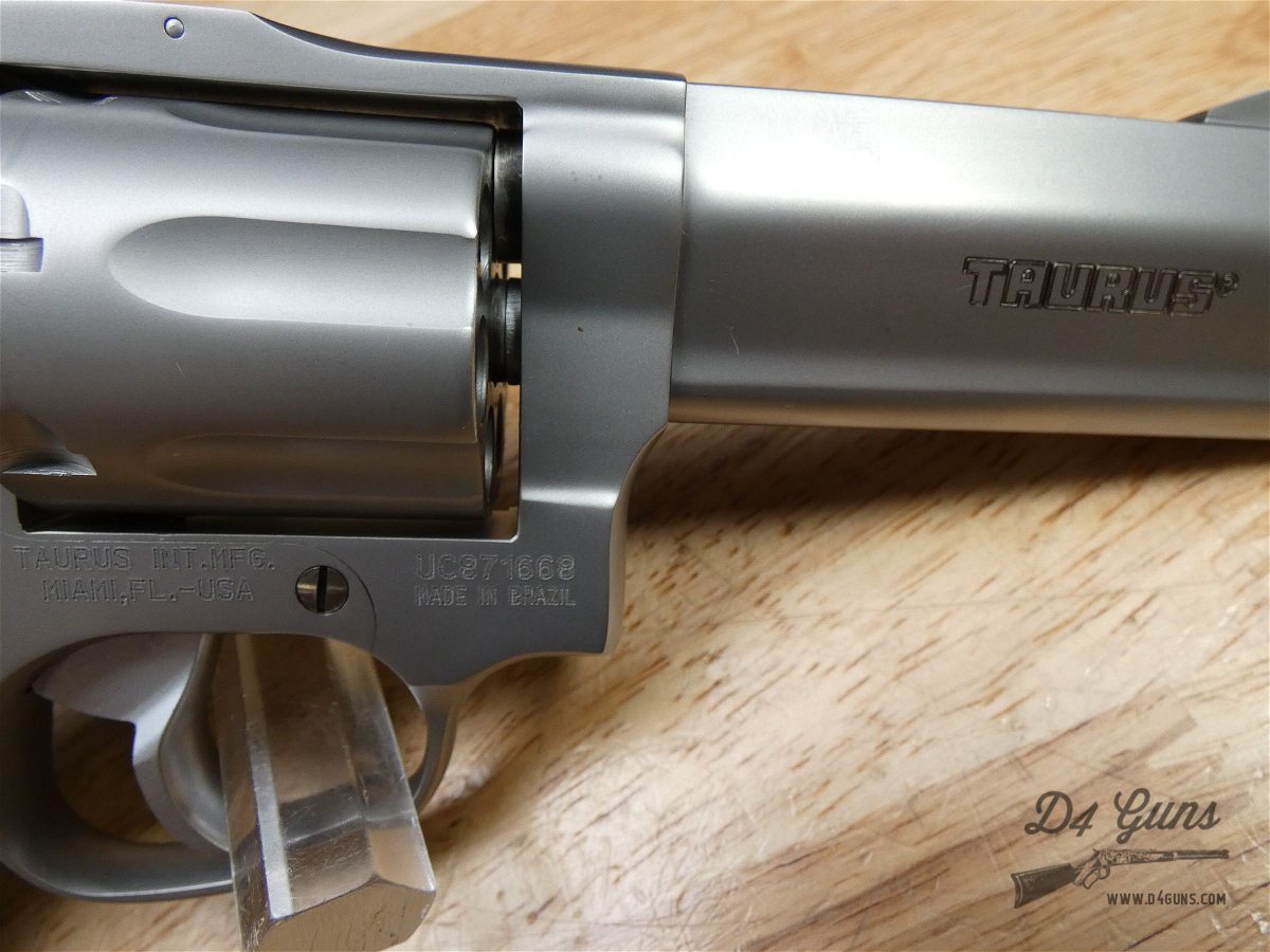 Taurus M627 - .357 Mag - Stainless - Ported 4in BBL - w/case - 2-627049-img-25