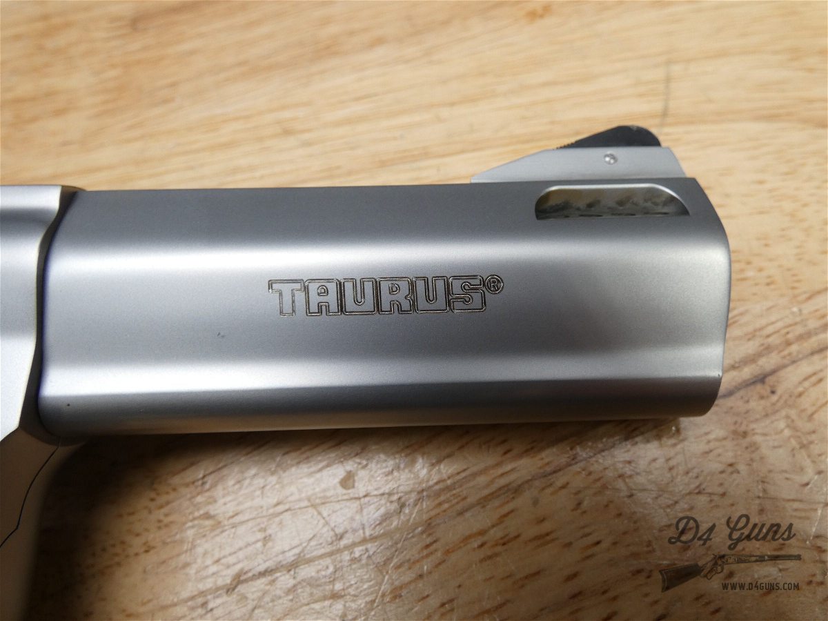 Taurus M627 - .357 Mag - Stainless - Ported 4in BBL - w/case - 2-627049-img-29