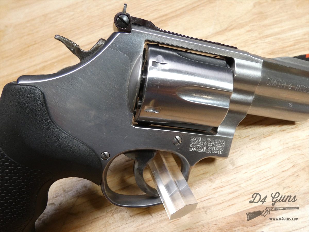 Smith & Wesson 686-6 - .357 Mag - 6 Shot Revolver - S&W 686 - Stainless-img-24