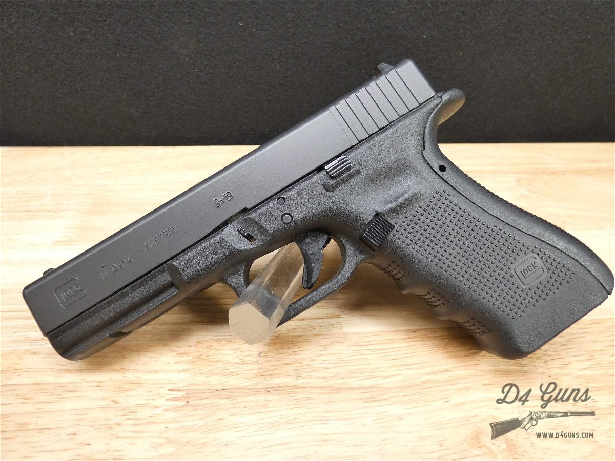 Glock 17 Gen4 - 9mm - G17 - w/ Case + More - Popular Carry Pistol-img-2