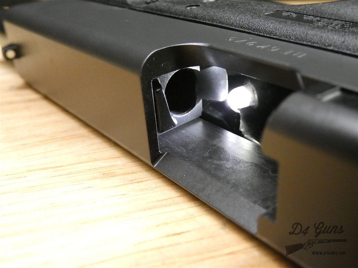Glock 17 Gen4 - 9mm - G17 - w/ Case + More - Popular Carry Pistol-img-23