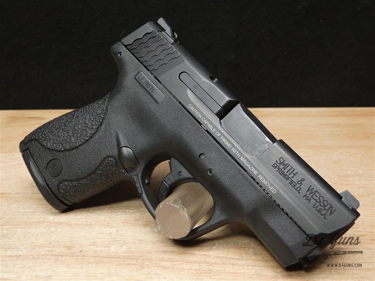 Smith & Wesson M&P9 Shield - 9mm - w/ 2 Mags - S&W M&P 9 - Conceal Carry-img-9