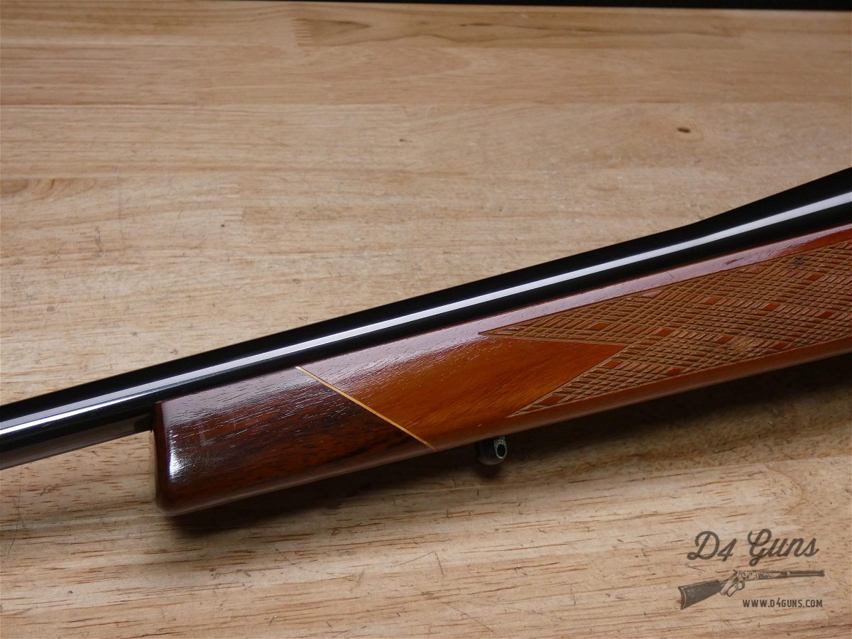 Weatherby Mark V Deluxe - .300 WBY Mag - MFG Germany - Redfield - XLNT-img-4
