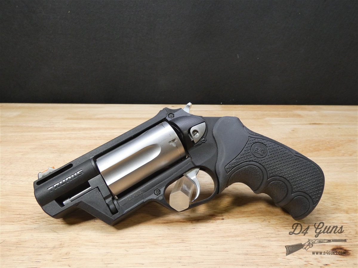 Taurus The Judge - .410 Gauge & .45 Colt - 5 Shot - XLNT-img-1
