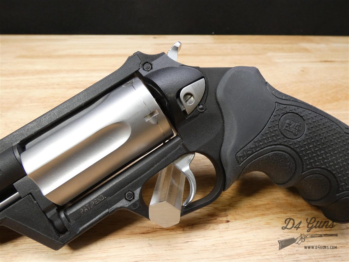 Taurus The Judge - .410 Gauge & .45 Colt - 5 Shot - XLNT-img-3