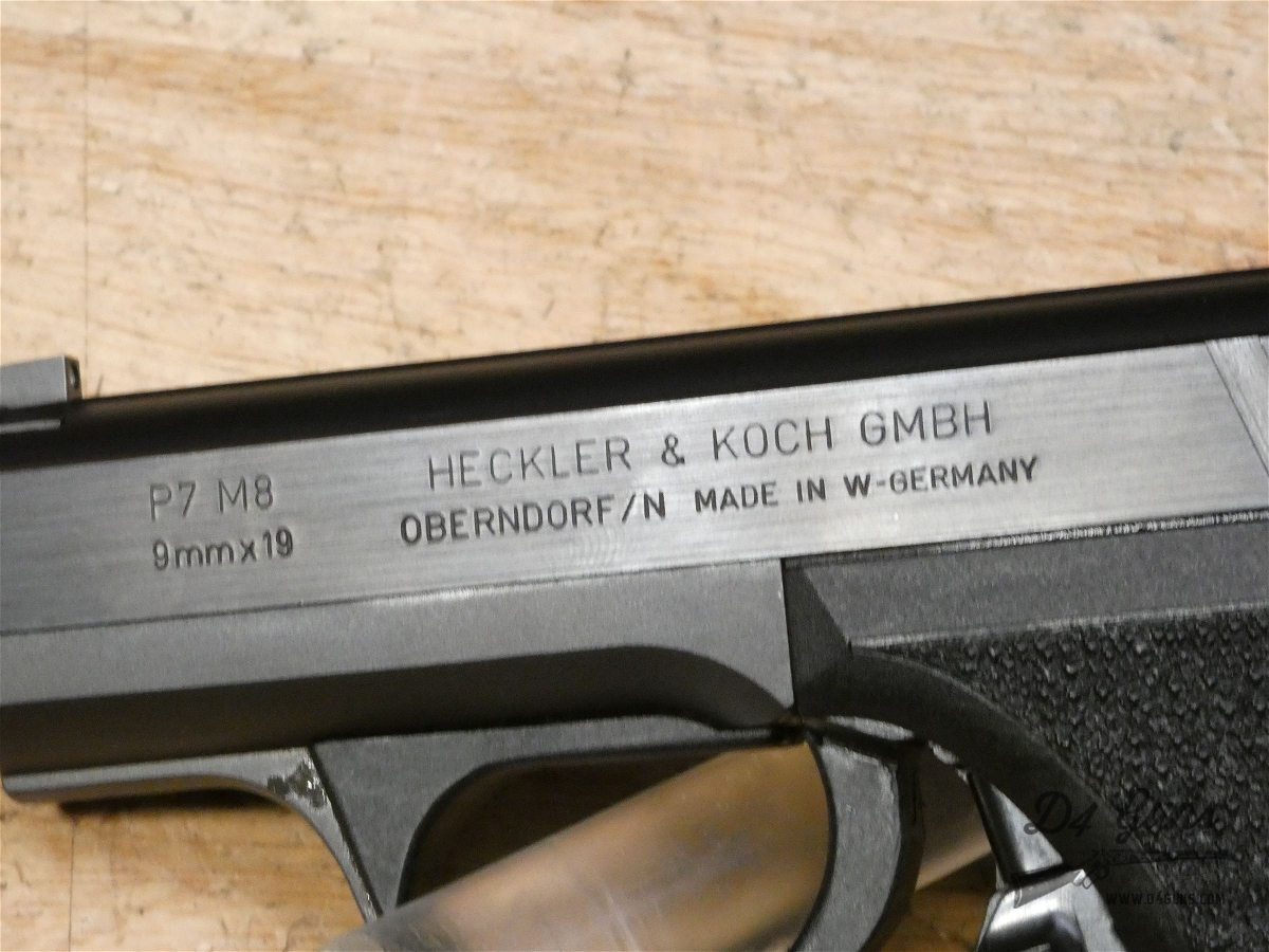 HK P7 M8 - 9mm - P7M8 - H&K - Heckler & Koch - 1986 - Chantilly - W Germany-img-30
