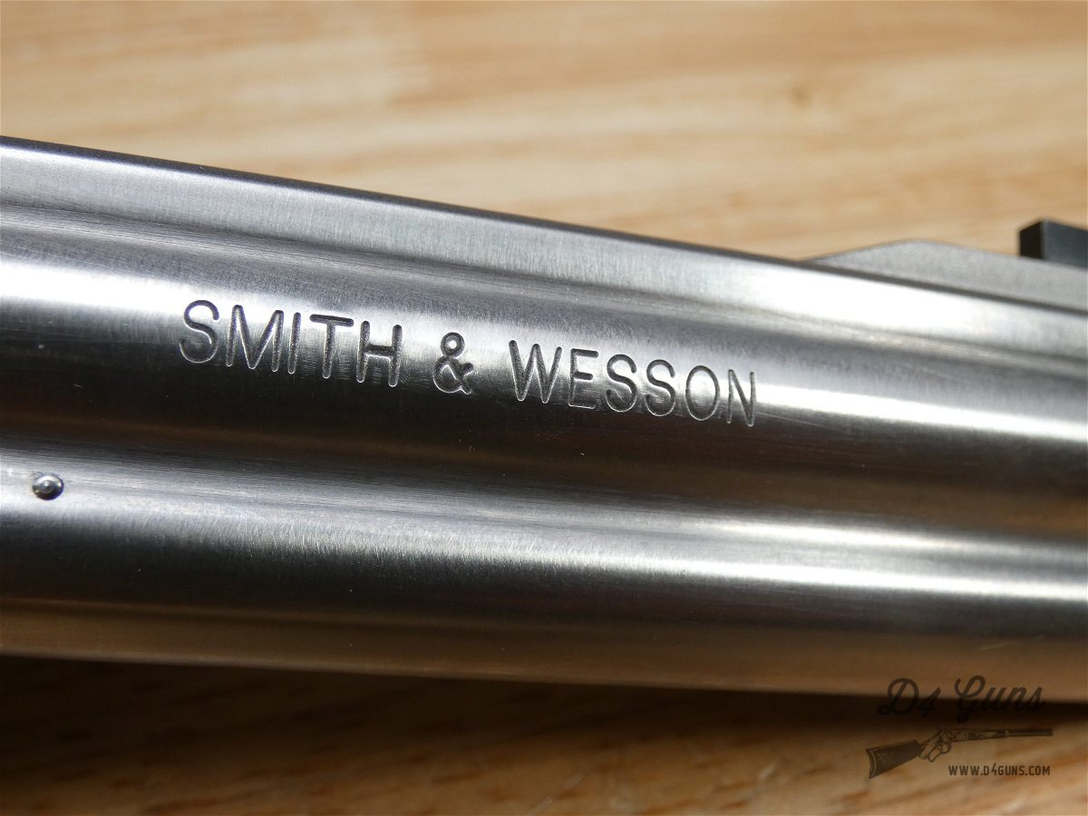 Smith & Wesson 617-6 - .22 LR - w/ OG Case - S&W 617 Stainless - LOOK!-img-31