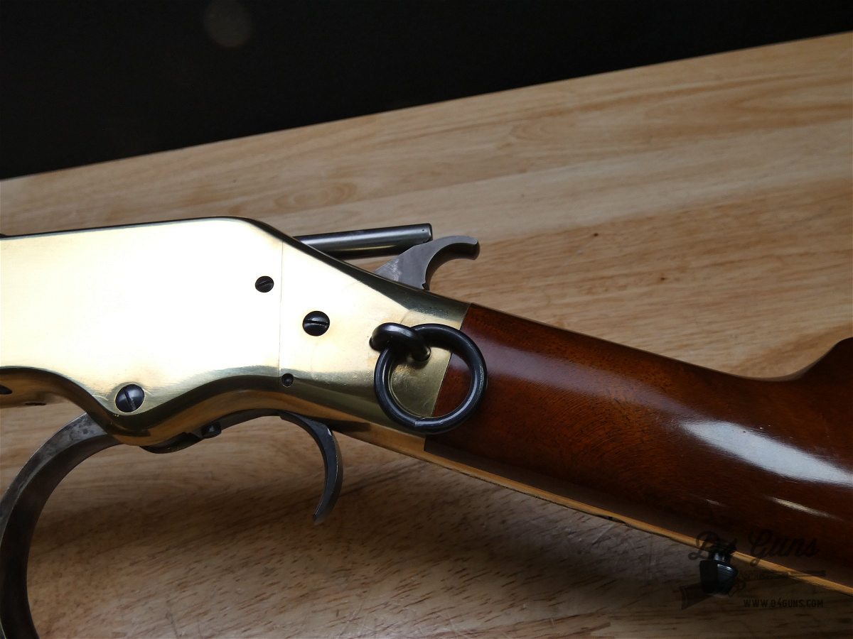 Taylor's & Co / Uberti Winchester Model 1866 Carbine - .32 WCF - Yellow Boy-img-38