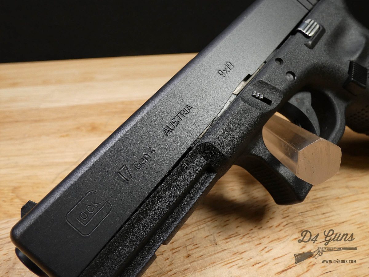 Glock 17 Gen4 - 9mm - G17 Gen 4 - w/ Case + More - Popular Carry Pistol-img-22