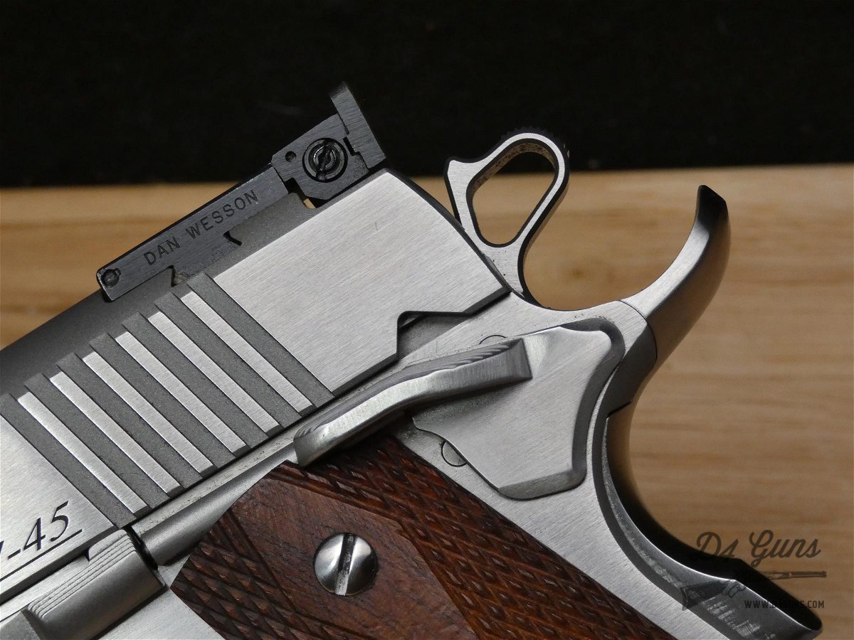 Dan Wesson PM7-45 Pointman Seven - .45 ACP - Stainless 1911 w/ XTRAS-img-5