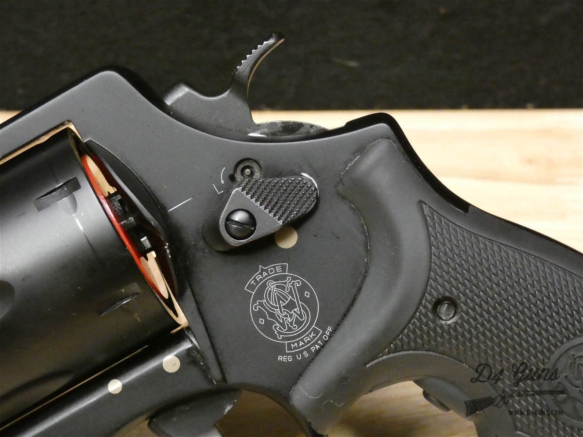 Smith & Wesson Governor - .45 LC .45ACP .410ga - S&W - Crimson Trace Grips-img-5
