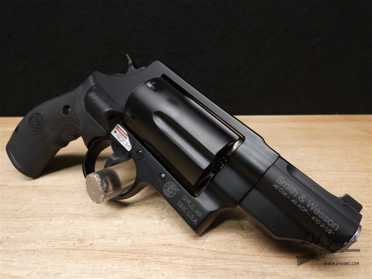 Smith & Wesson Governor - .45 LC .45ACP .410ga - S&W - Crimson Trace Grips-img-8