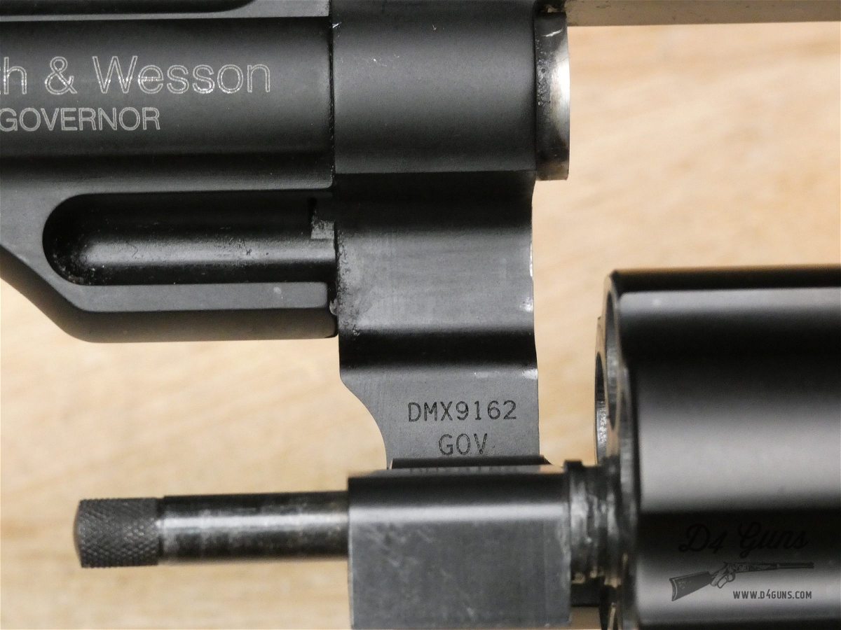 Smith & Wesson Governor - .45 LC .45ACP .410ga - S&W - Crimson Trace Grips-img-29