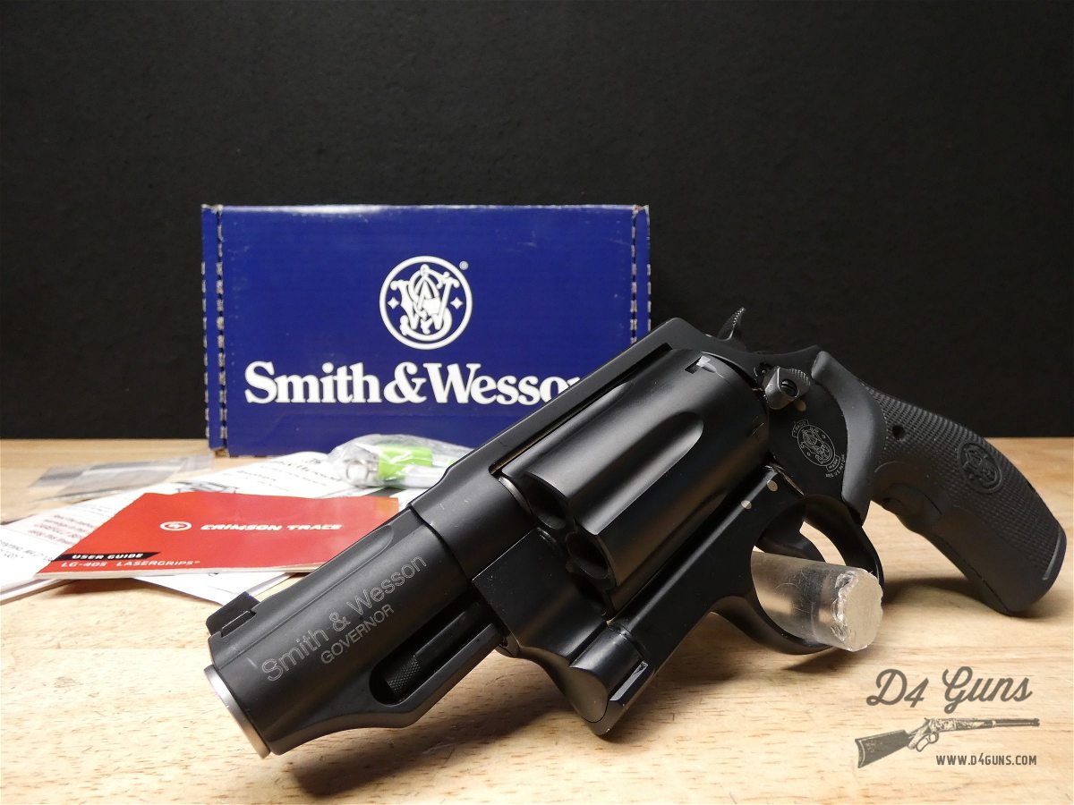 Smith & Wesson Governor - .45 LC .45ACP .410ga - S&W - Crimson Trace Grips-img-1
