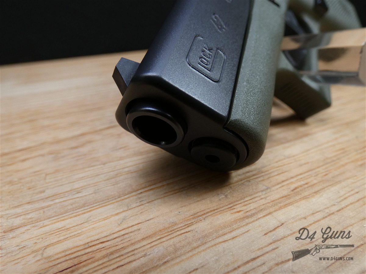 Glock 42 - .380 ACP - USA - G42 - w/ OG Case & 2 Mags - OD Green - Holster!-img-3