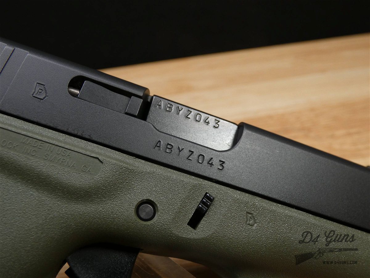 Glock 42 - .380 ACP - USA - G42 - w/ OG Case & 2 Mags - OD Green - Holster!-img-26
